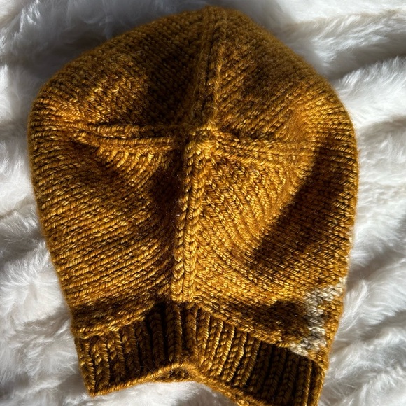 Misha & Puff Zig Zag Bonnet Merino Wool 6-12 mo - Picture 5 of 6